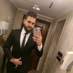 Meet your Posher, Farouk